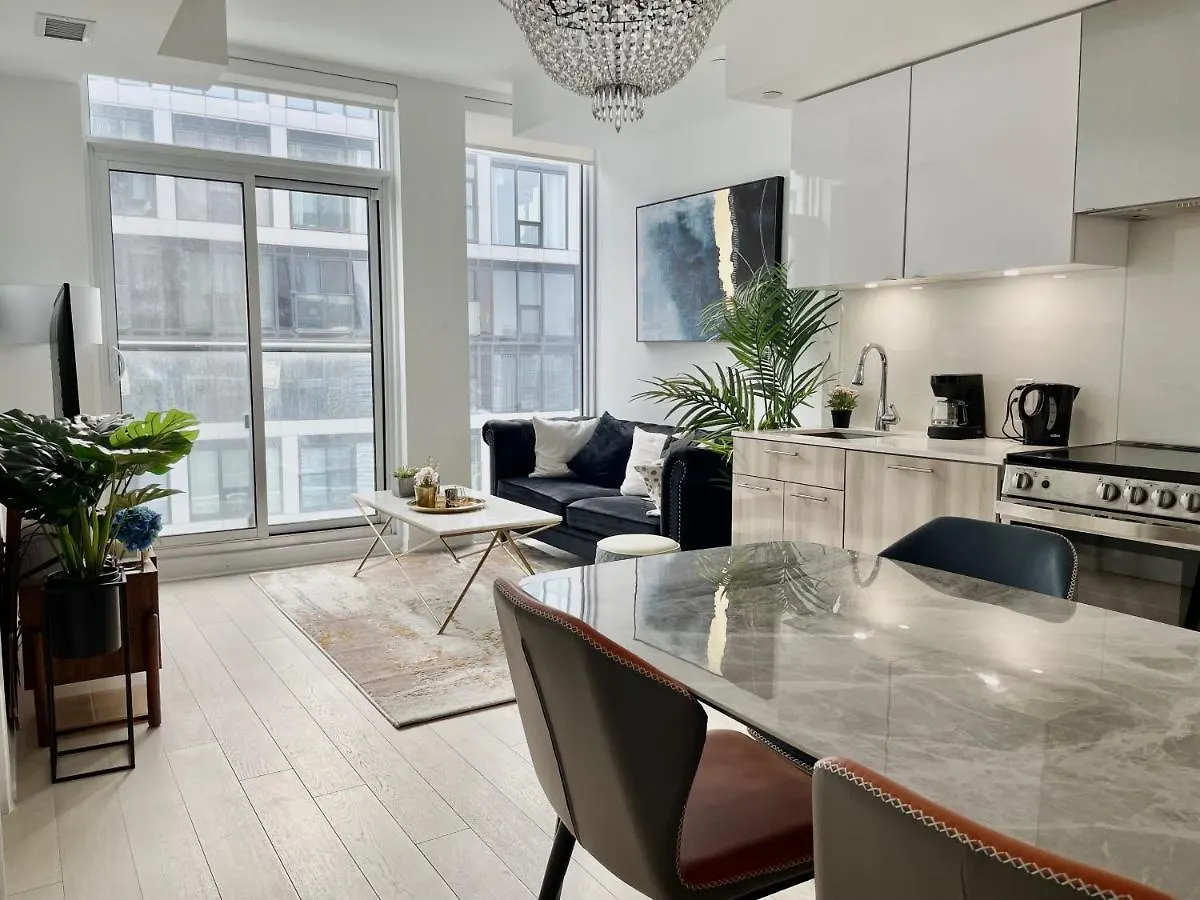 Infivilla Amazing Penthouse Living In Sunrise- Breathtaking Skyline Lake View Downtown Toronto!A