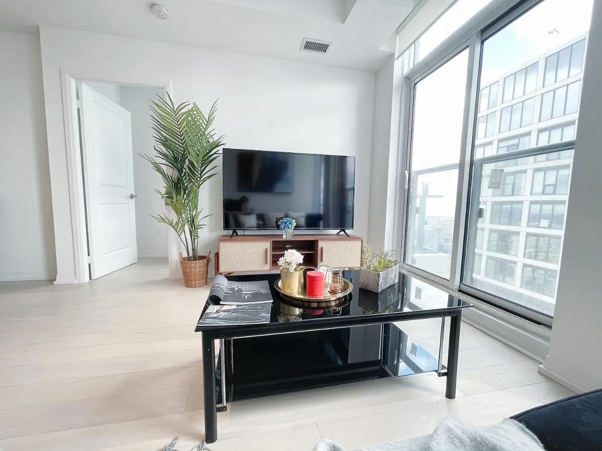 Apartment Infivilla Amazing Penthouse Living In Sunrise- Breathtaking Skyline Lake View Downtown Toronto!A Canada